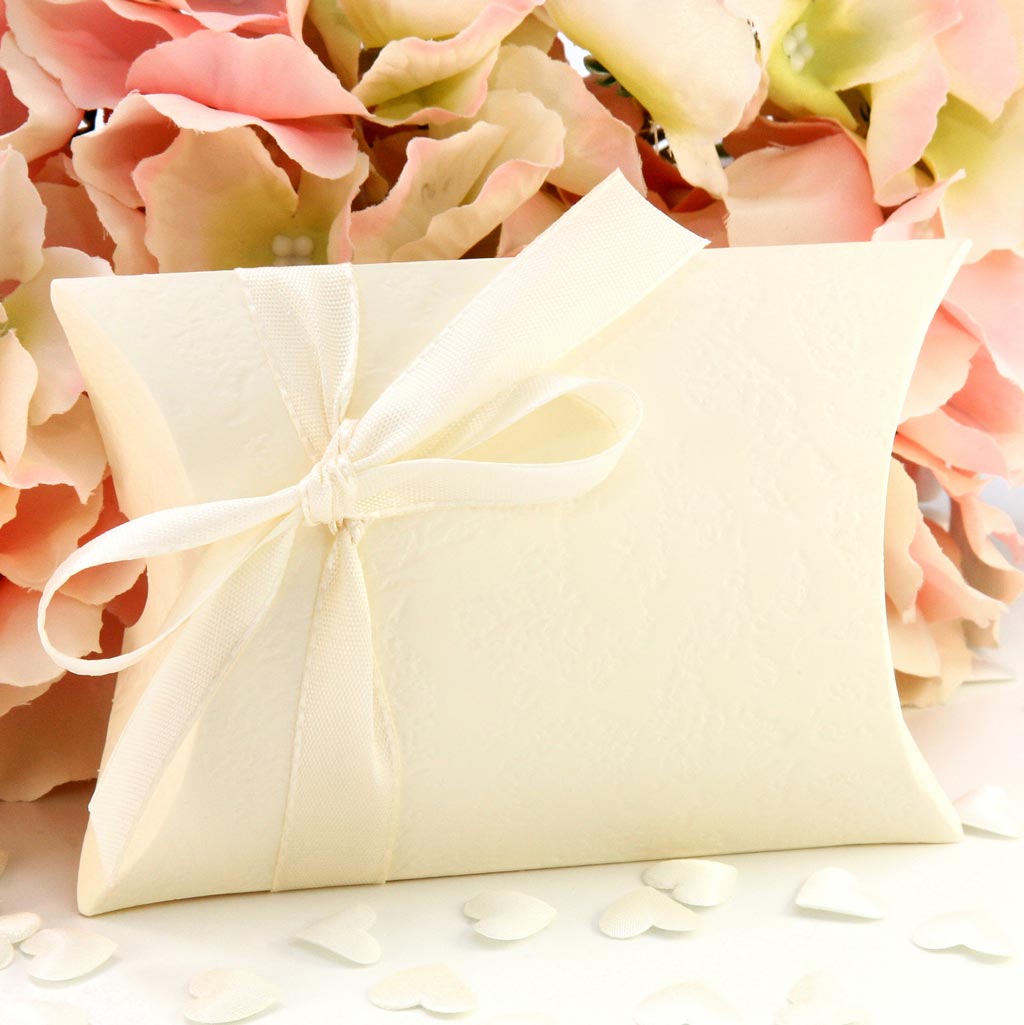 Kissenbox "Creme"